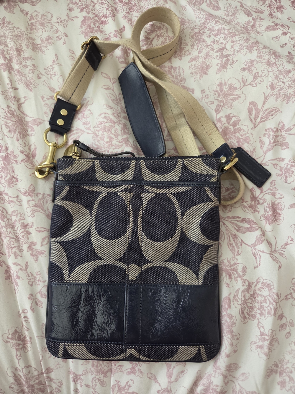 Vintage Coach Signature Jacquard Canvas Swing Pack